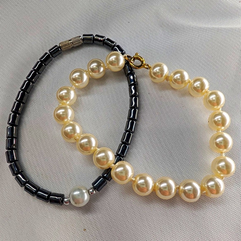 Lot of 2 Vintage Faux Pearl & Magnetic Hematite Beaded Bracelets